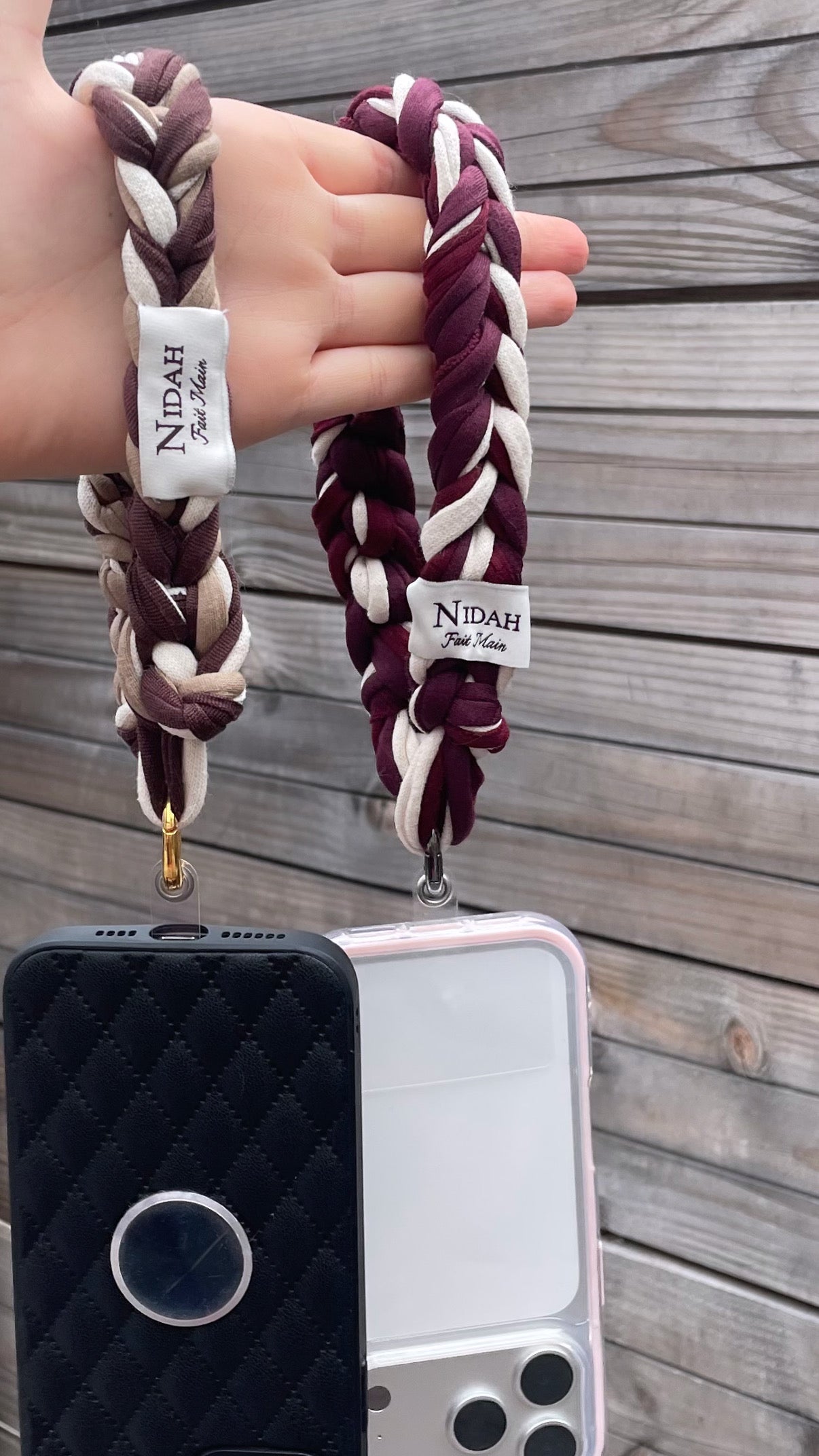 Short phone strap
